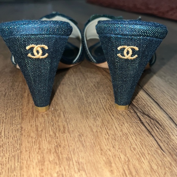 Chanel Camellia Denim Kitten Sandal Heels - Picture 12 of 13